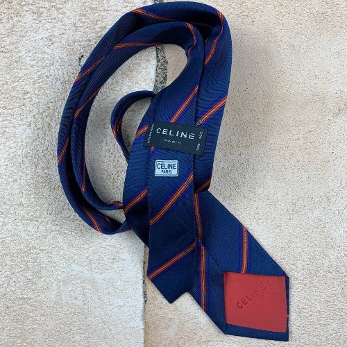 H638 - Celine Paris Tie ( L 143 , W 8 )