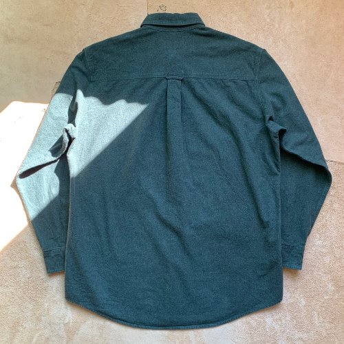 H1248 - Woolrich Button Down Shirt (M , 97-100)