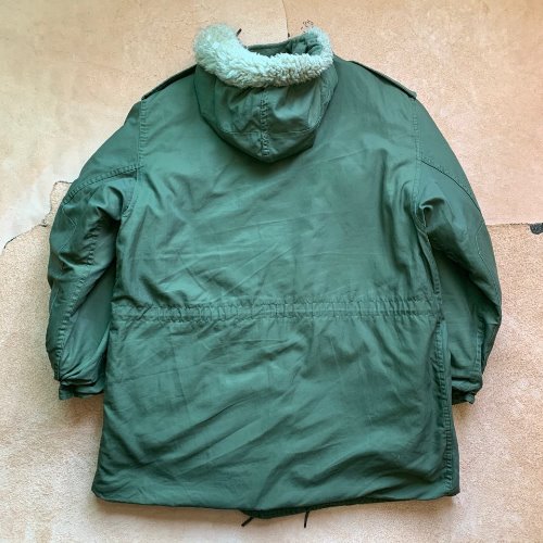 H1284 - 80&#039;s Canada Army Cold Weather Parka (Medium , 95-97)