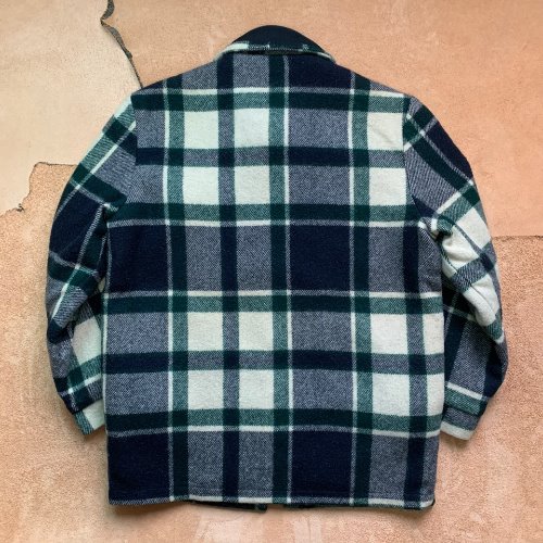 H1333 - 60&#039;s Woolrich Plaid Wool Coat (M , 97-100)
