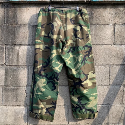 H1413 - 90&#039;s US Army ECWCS Gore-tex Trousers (L-Regular , 35-39&quot;)