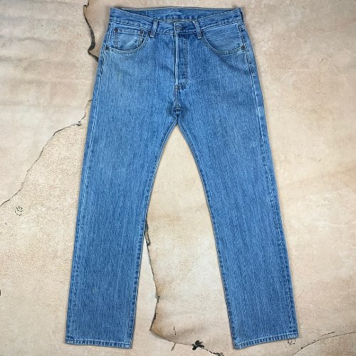 H693 - Vintage Levis 501 Denim Pants (W32 L32 , 32&quot;)