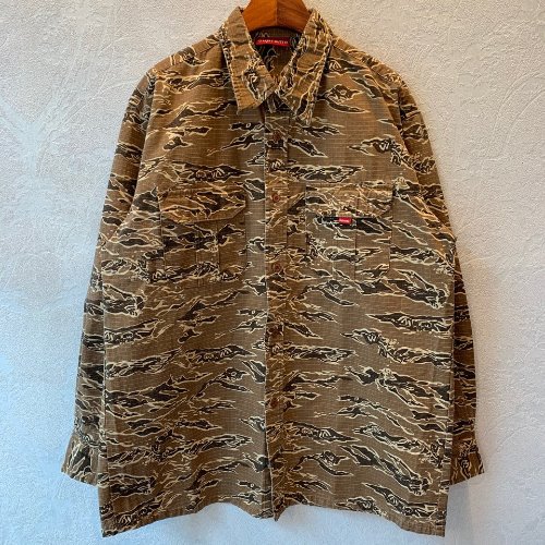 H761 - Supreme Camouflage Ripstop Shirt (M , 100-105)