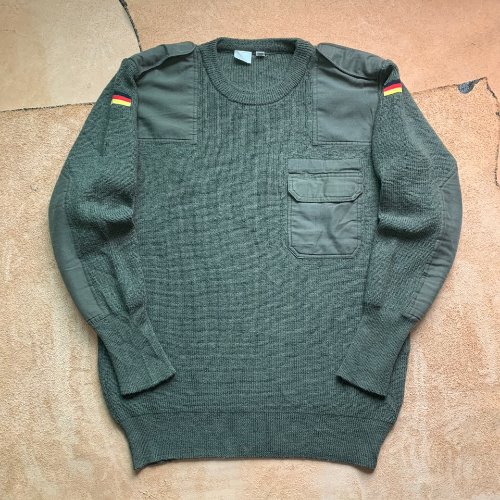 H1366 - 80&#039;s Germany Miltary Wool Sweater (52 , 105-107)