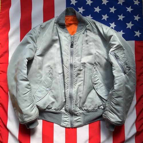 H1428 - 80&#039;s US Air Force MA-1 Jacket (Large , 102-105)